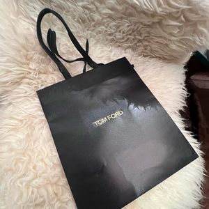 SOLD FREE WITH PURCHASE - TOMF FORD Black GIFT BAG